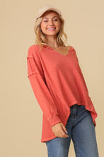 Load image into Gallery viewer, Thermal High Low V-Neck Oversized Top