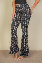 Load image into Gallery viewer, Wavy Print High Waist Flare Pants