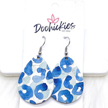 Load image into Gallery viewer, 1.5&quot; Navy &amp; White Itty Bitty Corkie Mini Collection -Earrings