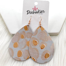 Load image into Gallery viewer, 2.5&quot; Metallic Puddle Collection - Fall Earrings