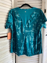 Load image into Gallery viewer, Tek Gear Green Dri Fit Tee