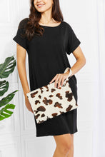 Load image into Gallery viewer, Come Along Animal Print Wristlet