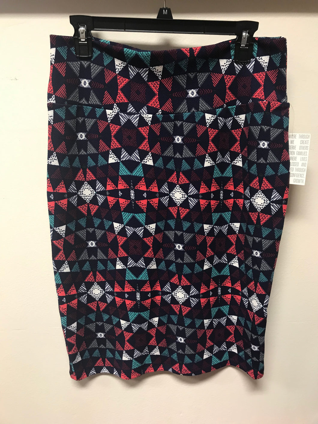 Lularoe Cassie- Large