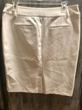 Load image into Gallery viewer, New Directions White Skirt- 10