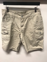 Load image into Gallery viewer, Be Bop Khaki Shorts-11