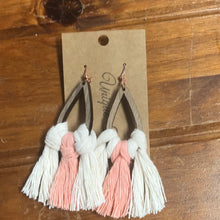 Load image into Gallery viewer, Macrame Earrings