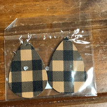 Load image into Gallery viewer, Clearance Earrings