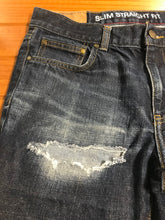 Load image into Gallery viewer, Men’s Chaps Jeans