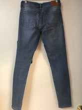 Load image into Gallery viewer, Lucky Skinny Jeans- 4/27