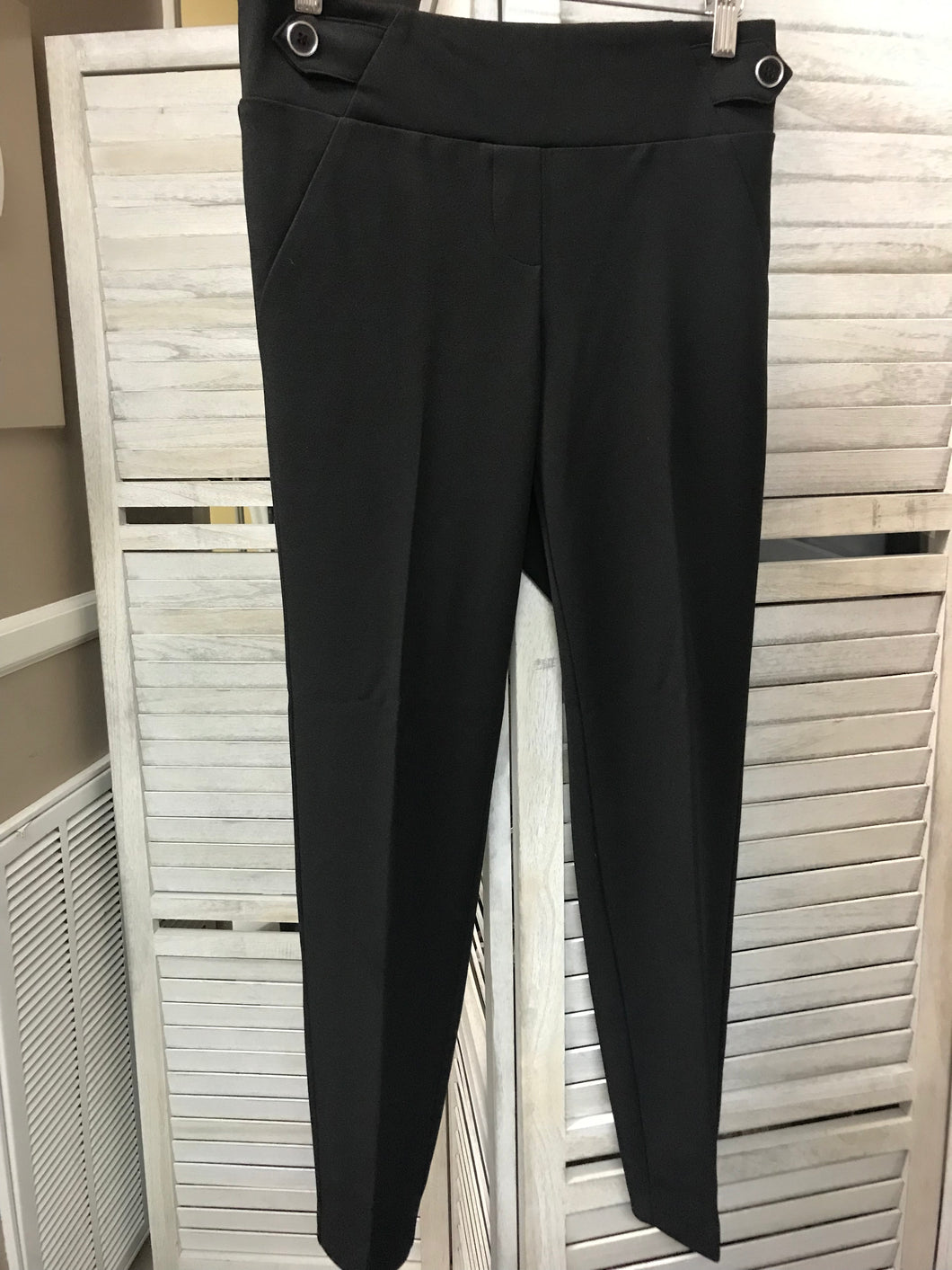 Soho Black Skinny Pants- S
