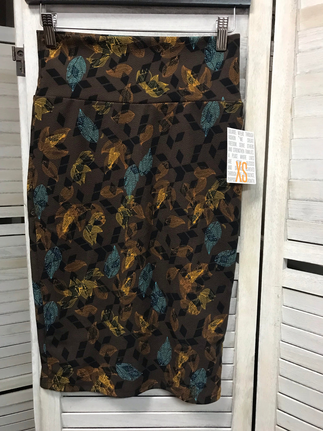 Lularoe Cassie Skirt- XS