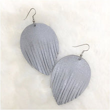 Load image into Gallery viewer, 2.5&quot; Black Rock N&#39; Roll Leather Fringies